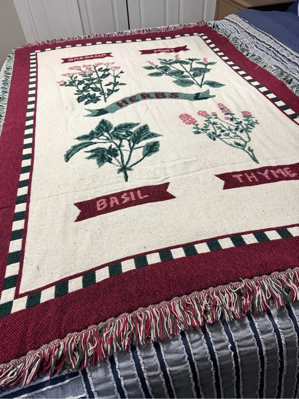 Botanical Herb Woven Tapestry Throw Blanket Burgundy Green Fringe Vintage